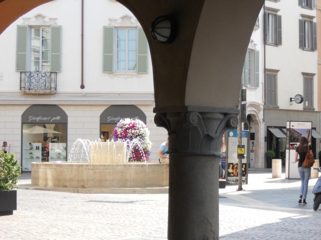 Al Centro Storico Apartman Bergamo Szoba fotó